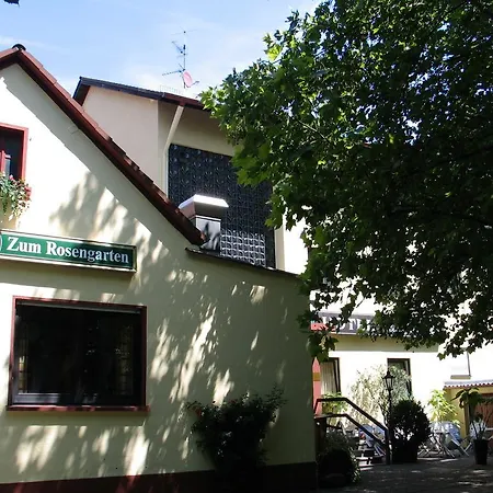Zum Rosengarten 호텔 다름슈타트