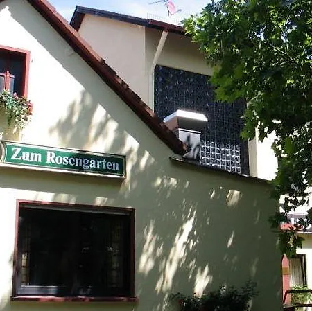Zum Rosengarten 호텔