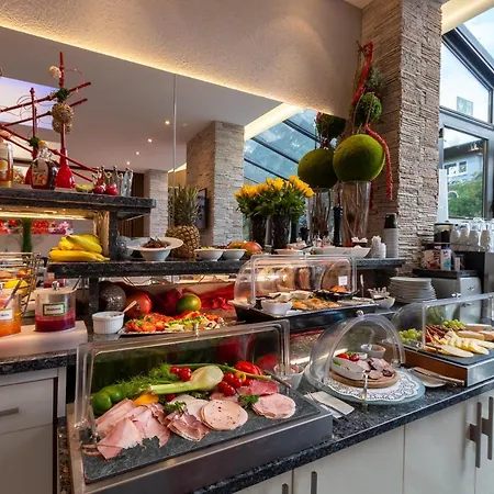 Zum Rosengarten Отель 2*