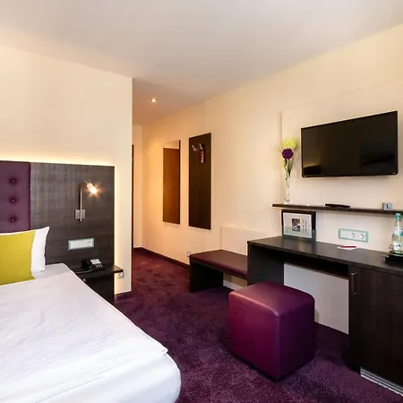 Отель Zum Rosengarten 2*