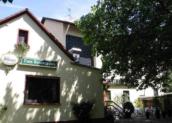 Zum Rosengarten Отель Дармштадт