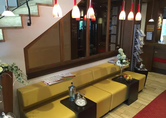 Zum Rosengarten 2* 다름슈타트