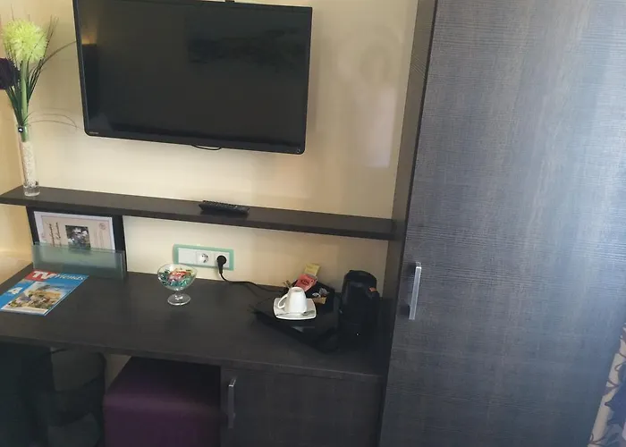 Zum Rosengarten 2* 다름슈타트