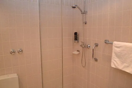 Отель Zum Rosengarten Дармштадт