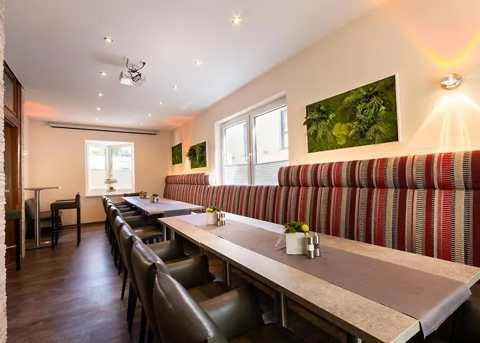 호텔 Zum Rosengarten 2*